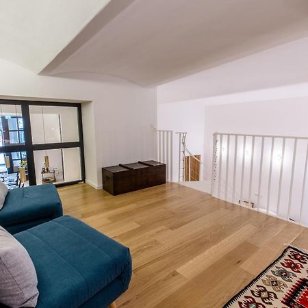 Grosszuegiges Apartment Mit Lounge Naehe Naschmarkt Bécs Kültér fotó